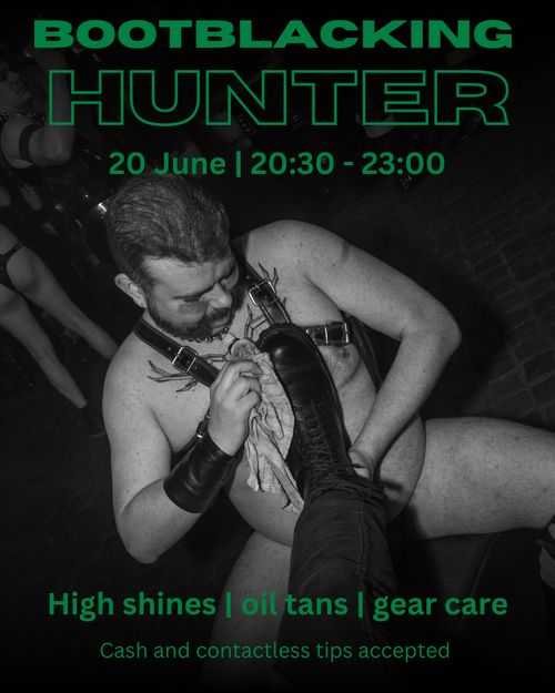 Bootblack stand at Hunter